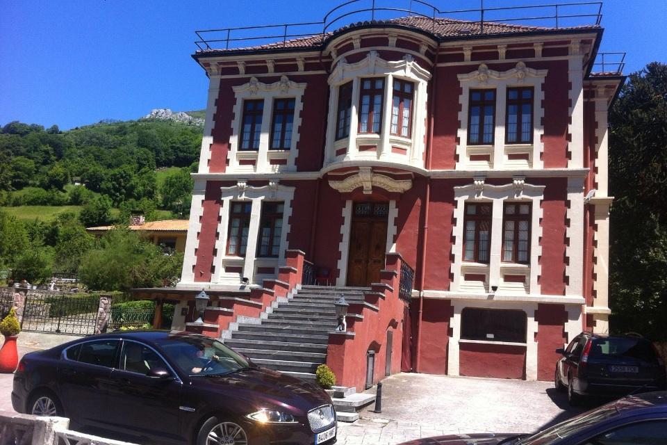 Hotel Restaurante Parador De Фелечоса Экстерьер фото